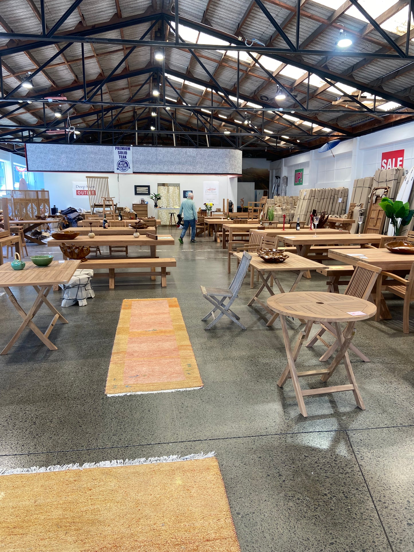 Fully Deep Seat Outdoor 5pc Set, Quick Dry Foam,Thicker Solid Teak Frame and Construction.