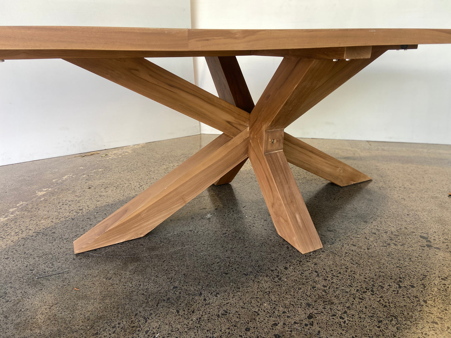 Eclipse Oval 2500mm x 1200mm Outdoor SolidTeak Dining Table