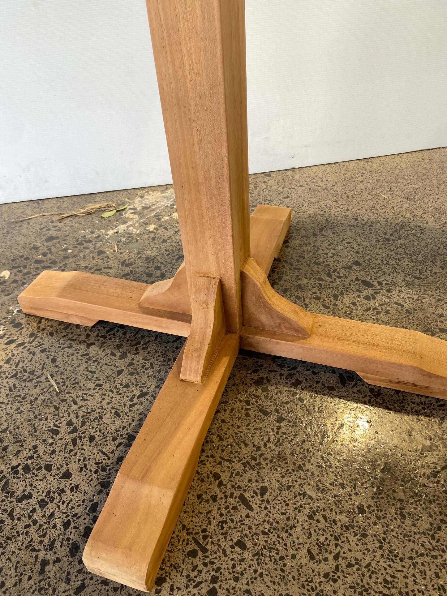 Solid Teak Outdoor Bar Table 800mm Round