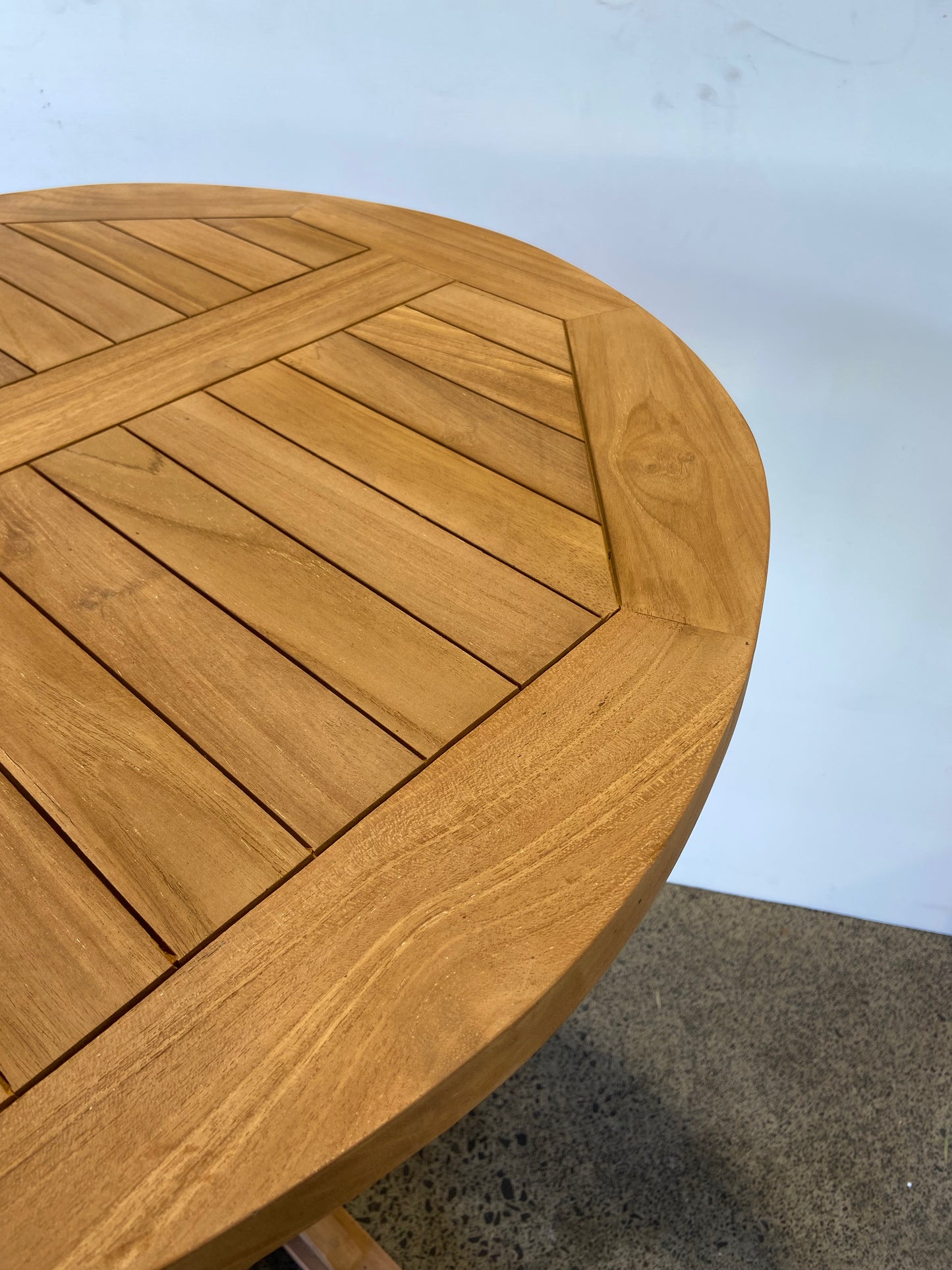 Solid Teak Outdoor Bar Table 800mm Round