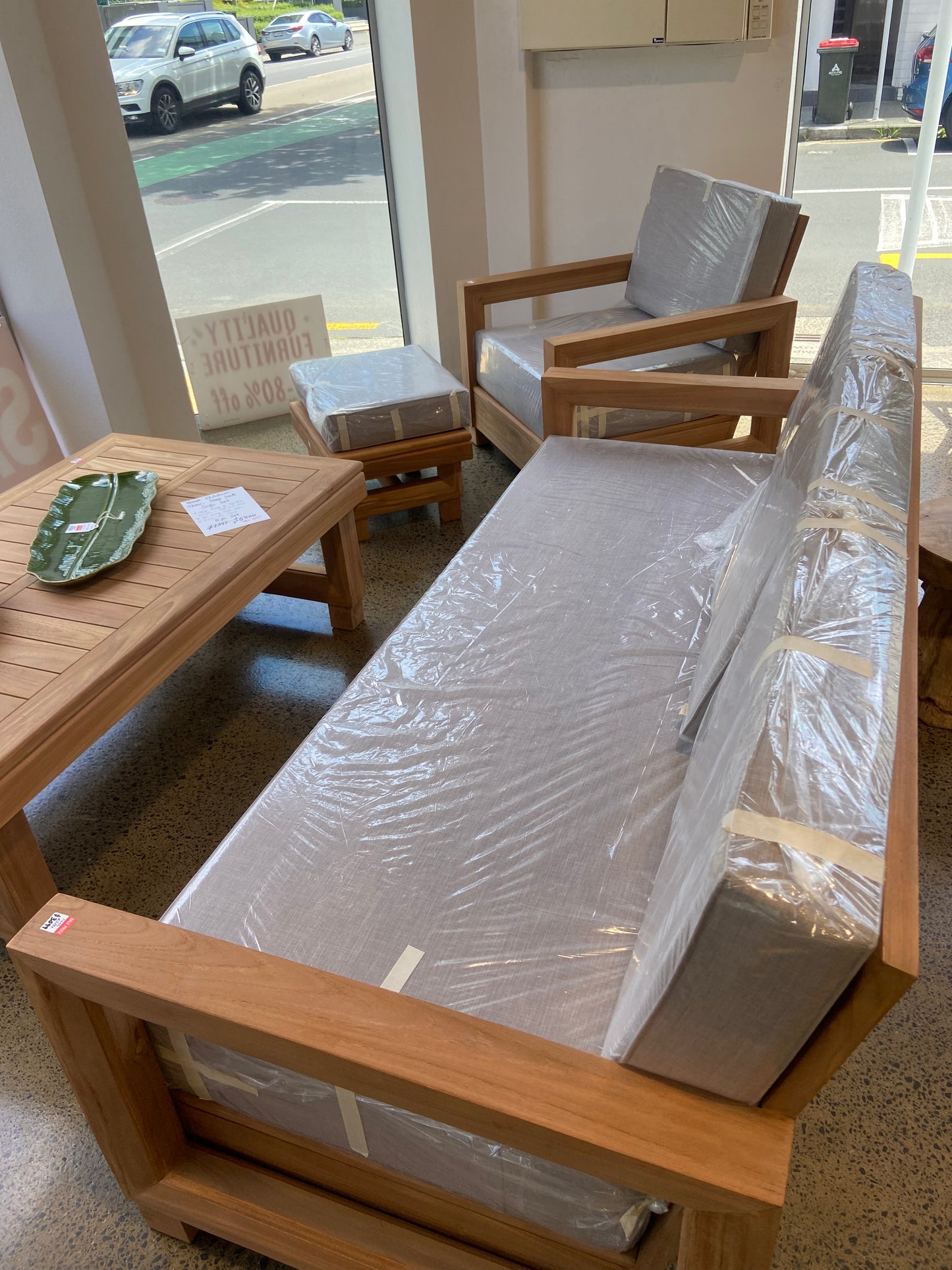 Fully Deep Seat Outdoor 5pc Set, Quick Dry Foam,Thicker Solid Teak Frame and Construction.