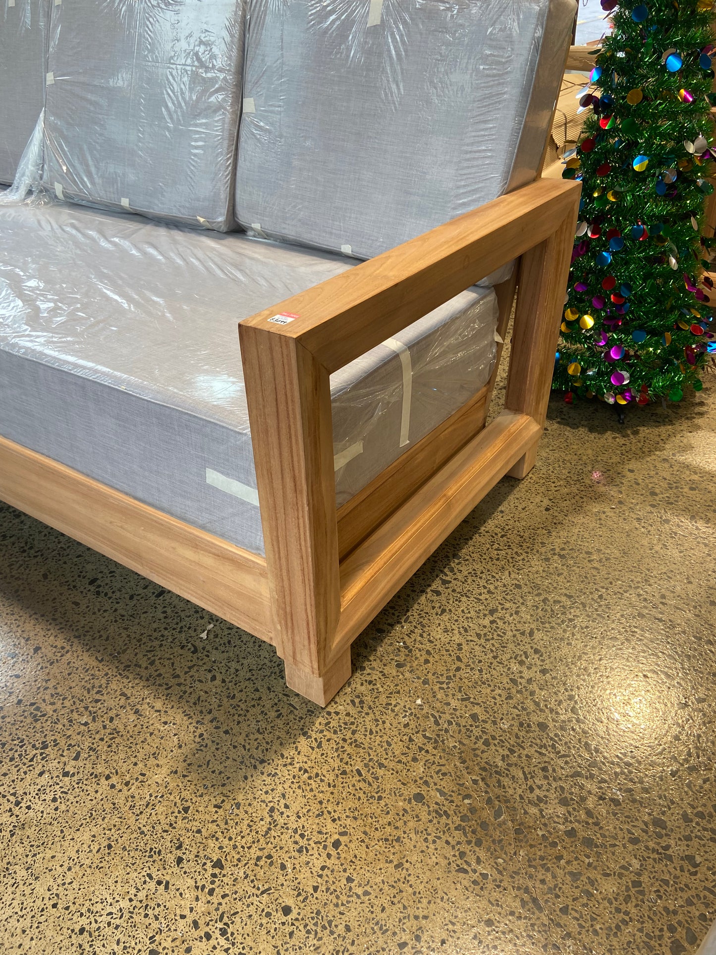 Fully Deep Seat Outdoor 5pc Set, Quick Dry Foam,Thicker Solid Teak Frame and Construction.