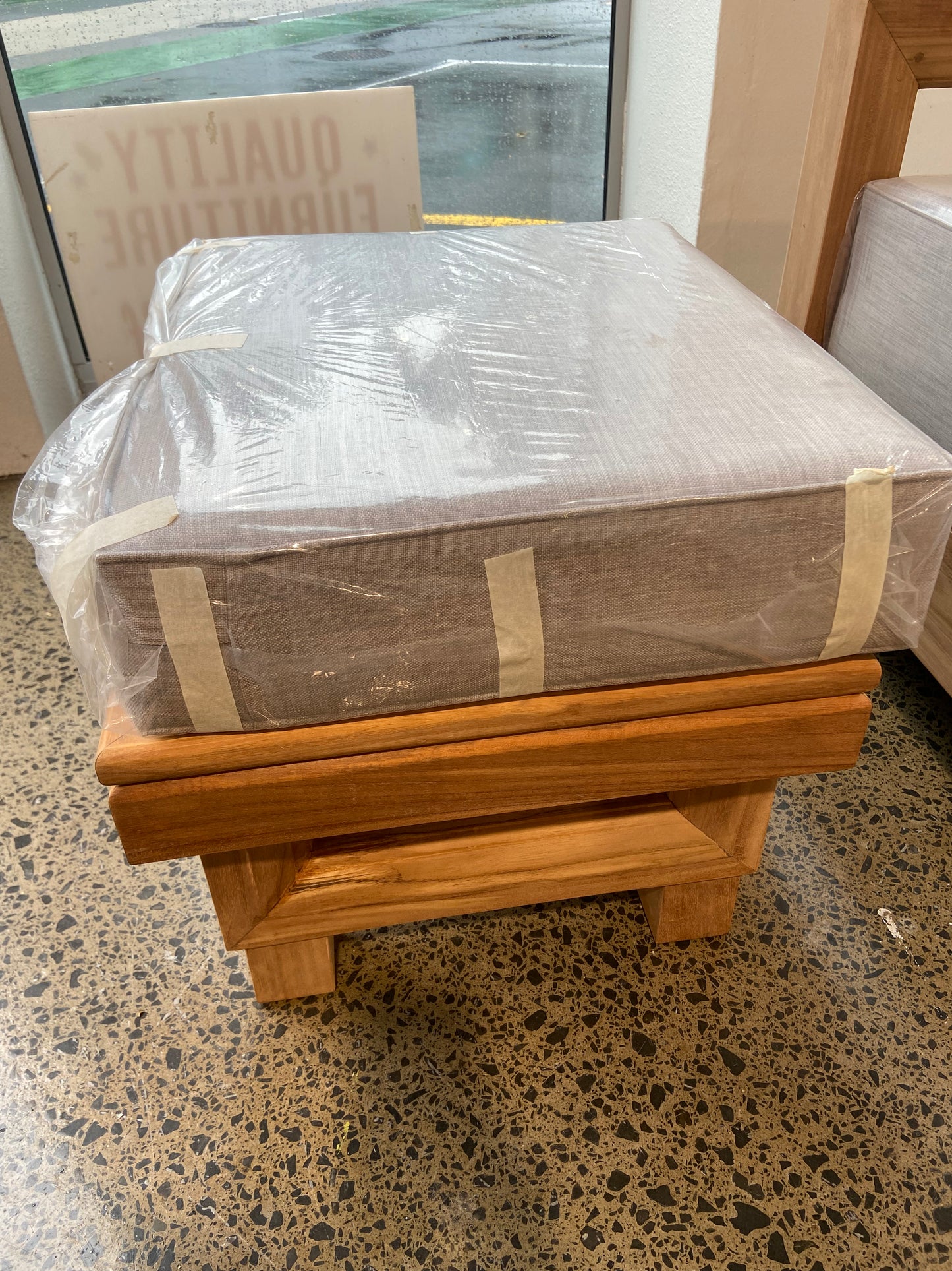 Fully Deep Seat Outdoor 5pc Set, Quick Dry Foam,Thicker Solid Teak Frame and Construction.