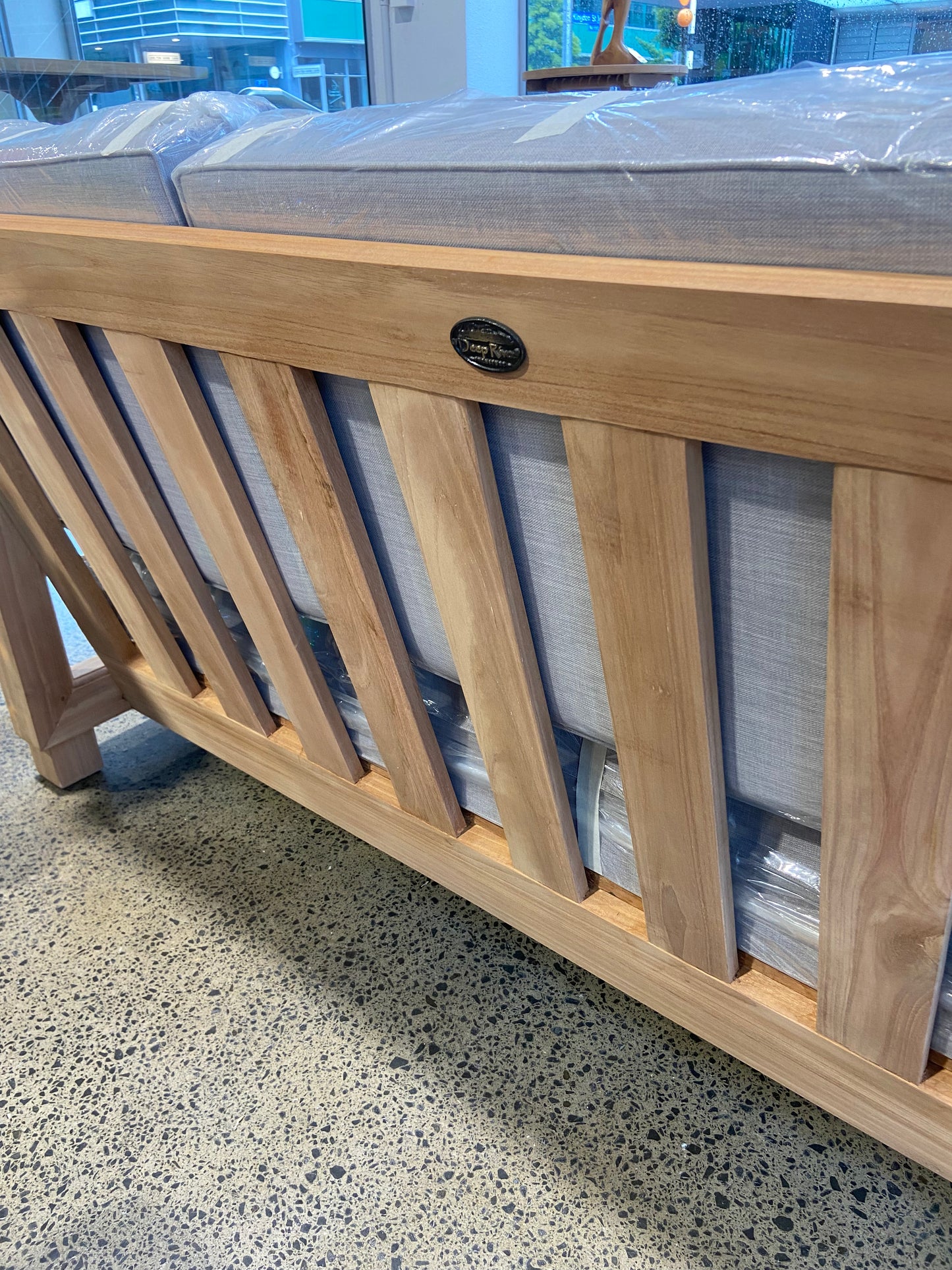 Fully Deep Seat Outdoor 5pc Set, Quick Dry Foam,Thicker Solid Teak Frame and Construction.